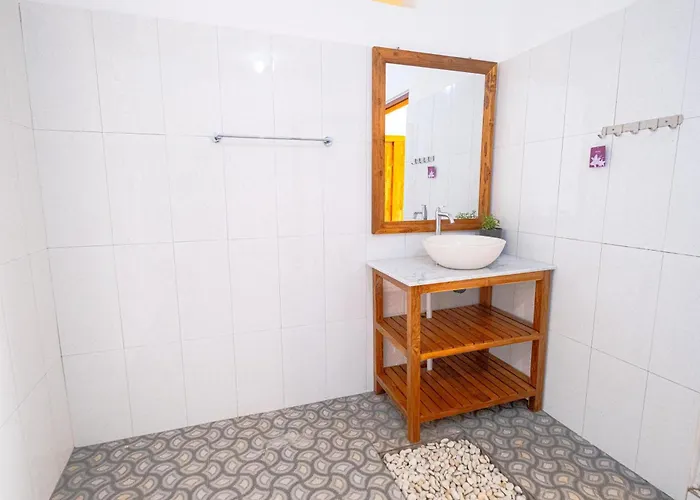 ゲストハウス Sriwedari House Keramas