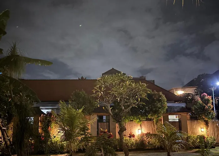 ゲストハウス Sriwedari House Keramas パヤンガン