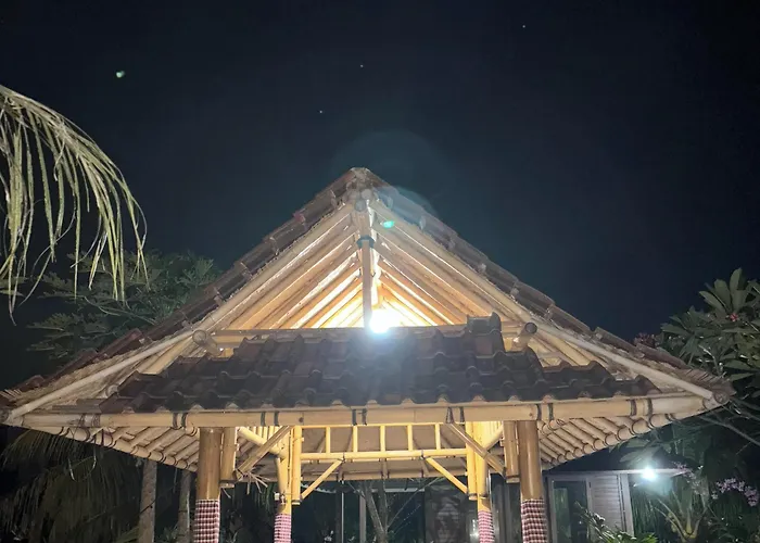 Sriwedari House Keramas ゲストハウス