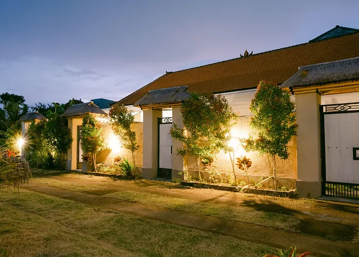 Sriwedari House Keramas ゲストハウス 4*