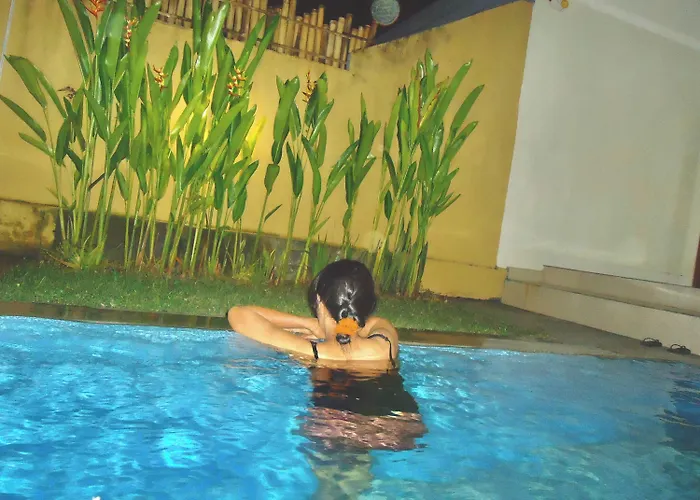 ゲストハウス Sriwedari House Keramas パヤンガン